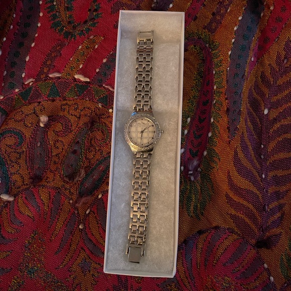 LUCIEN PICCARD SWISS WATCH - Picture 3 of 4